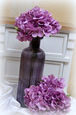 Váza sklo fialková