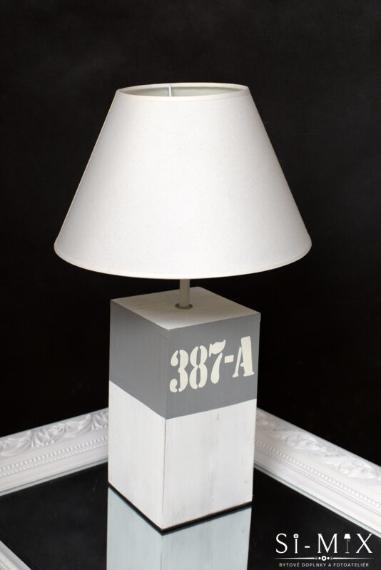 Lampa stolná drevo/55cm.