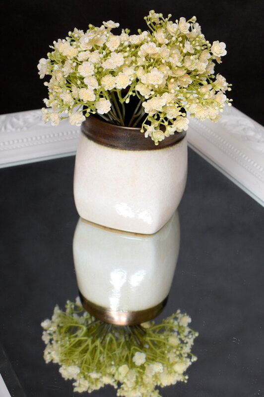 Váza krémovo-medená /malá