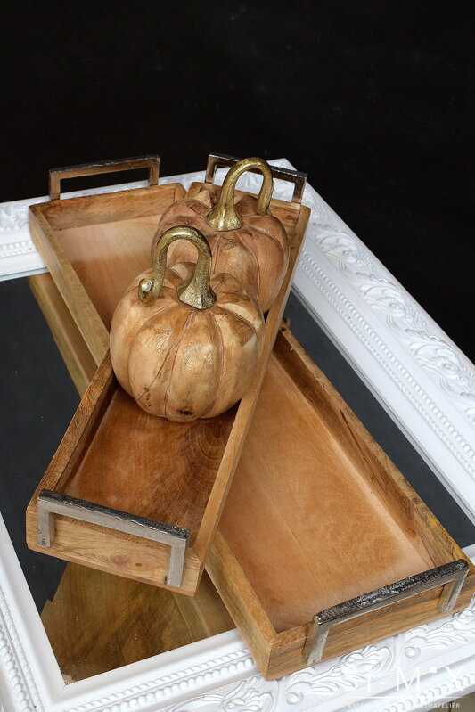 Podnos drevený/61x18x4cm.
